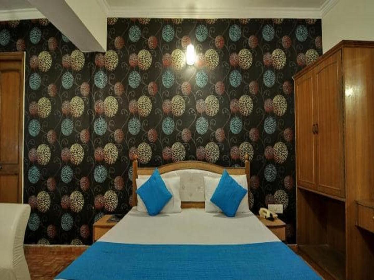 Hotel Haryana Chandigarh Bagian luar foto
