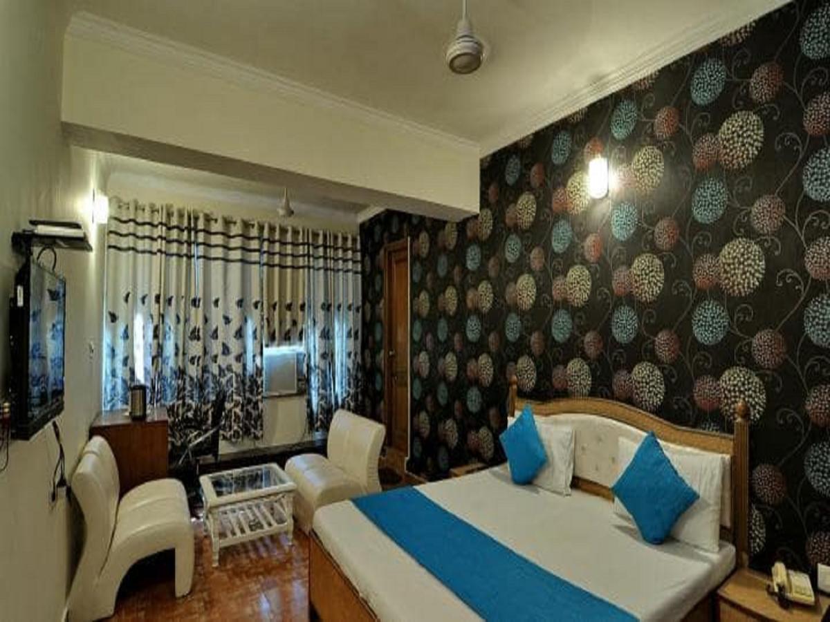 Hotel Haryana Chandigarh Bagian luar foto